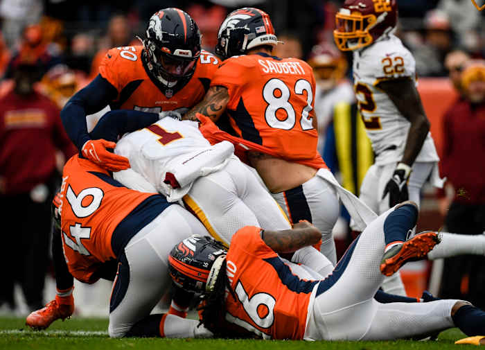 TDP-L-BRONCOS-WASHINGTON-_ADO7507x